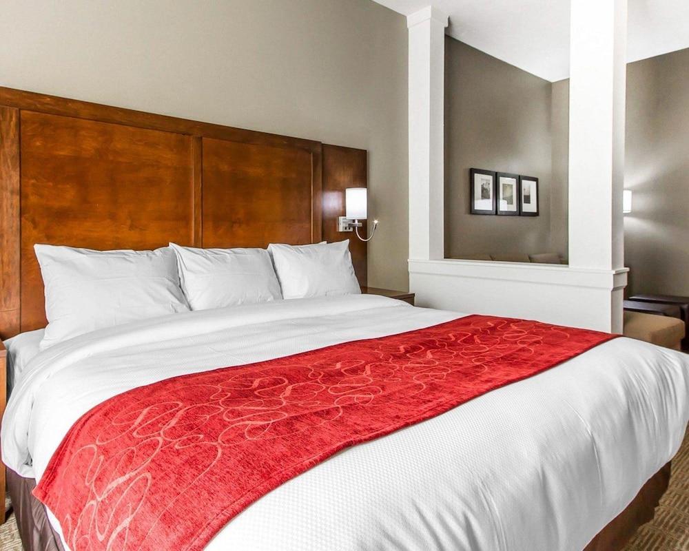 Comfort Suites Omaha Northwest מראה חיצוני תמונה
