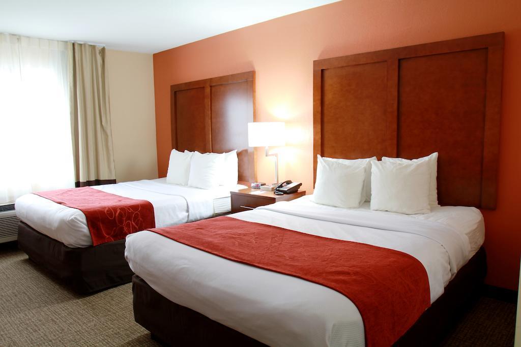 Comfort Suites Omaha Northwest מראה חיצוני תמונה