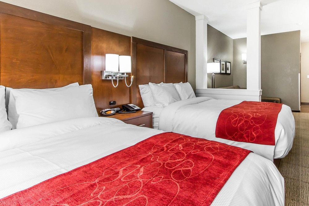 Comfort Suites Omaha Northwest מראה חיצוני תמונה