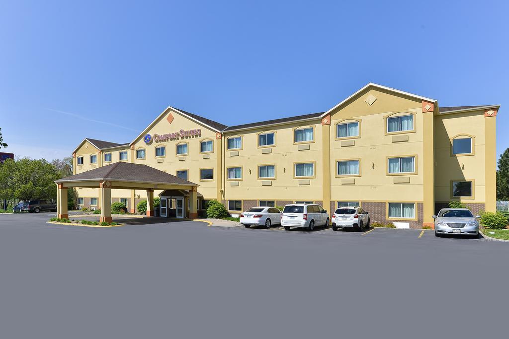 Comfort Suites Omaha Northwest מראה חיצוני תמונה