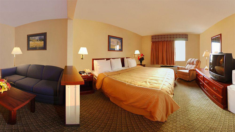 Comfort Suites Omaha Northwest מראה חיצוני תמונה